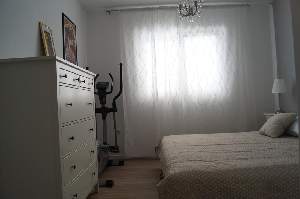 Apartments Mario With Private Parking Makarska Exterior photo